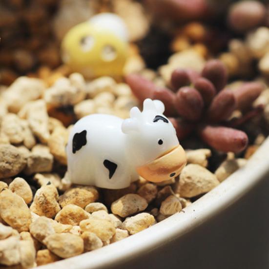 40 шт., миниатюрные фигурки коровы из смолы, яркий внешний вид, мини-статуи коровы, милые садовые украшения в виде коровы, модель животных