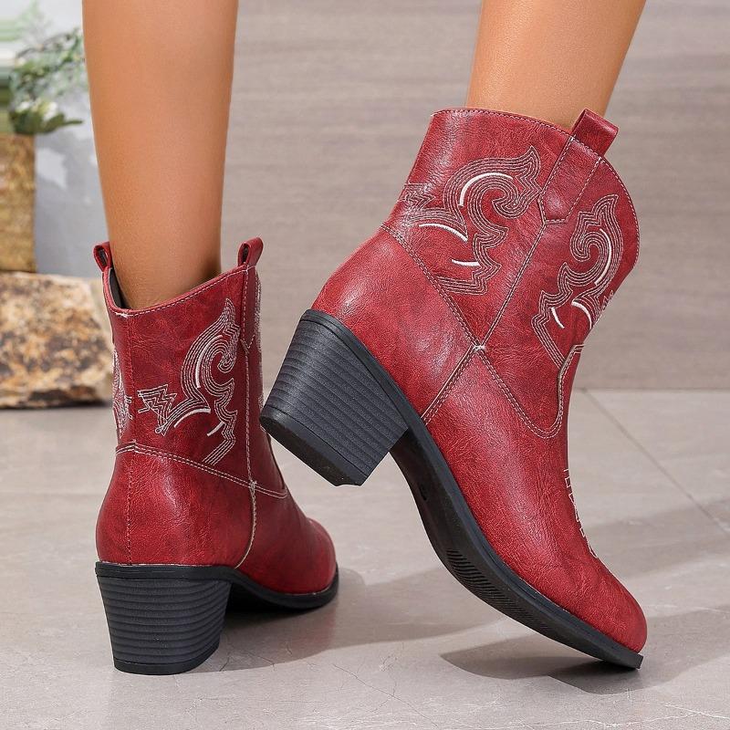 Модная высококачественная женская обувь 2024 года, классические женские ботинки с острым носком в стиле ретро, большие размеры 36-42, повседневные и универсальные ботинки в стиле вестерн