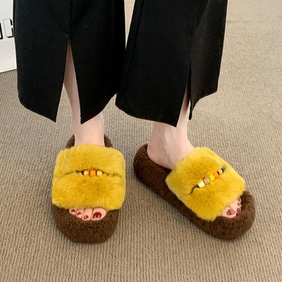 Пушистые тапочки на толстой подошве для женской уличной обуви, бархат одним словом для сохранения тепла и увеличения роста, осень и зима 2025 новая норка