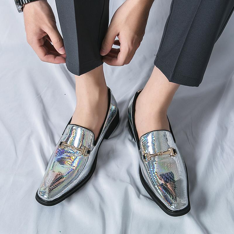 Мода Роскошь Дизайнерская Мода Остроносые Туфли Слипоны из Глазурованной Кожи Мужские Повседневные Лоферы Деловая Формальная Обувь Zapatos Hombre