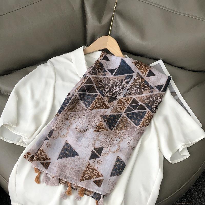 Fashion Luxury Brand Ombre Big Floral Tassel Viscose Shawl Scarf Lady Soft Thin Beach Wrap Pashmina Stole Bufandas Muslim Hijab