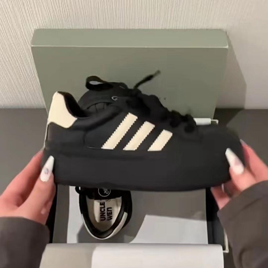 Shell Head Board Shoes Women's Lace-up Thick-soled Black and White Panda New Spring and Autumn Big Head Casual Doll Shoes 2024 High Value