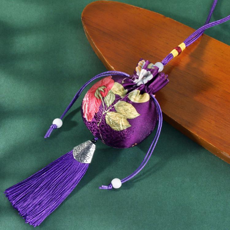 Embroidered Lavender Sachet: Dragon Boat Festival Car Pendant, Mosquito Repellent for Babies and Kids