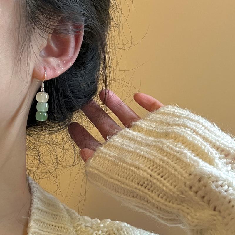 Серьги в винтажном стиле для женщин с серьгами-каплями из имитации натурального нефрита и нежным характером