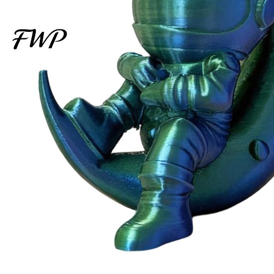 Crescent Moon Astronaut Statue 3D Printed Figurine, Sitting on Spaceman Mini Figurine Statue, Desktop Decoration for Home Office Bookshelf