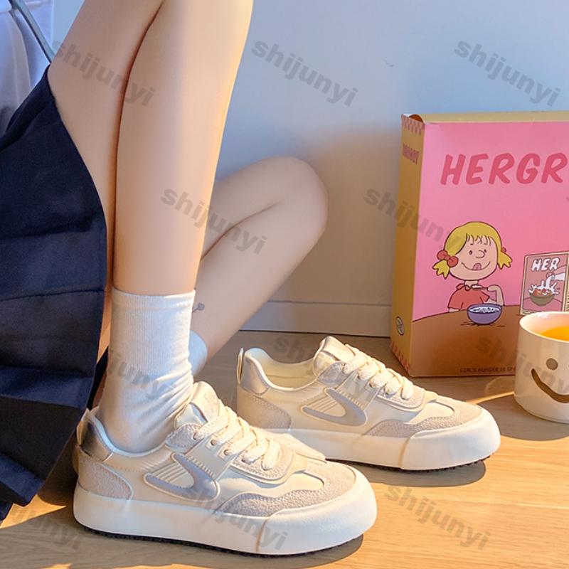 Модная женская повседневная трендовая спортивная обувь Новая модная платформа из искусственной кожи Кроссовки Женская легкая нескользящая обувь на шнуровке Вулканизированная обувь