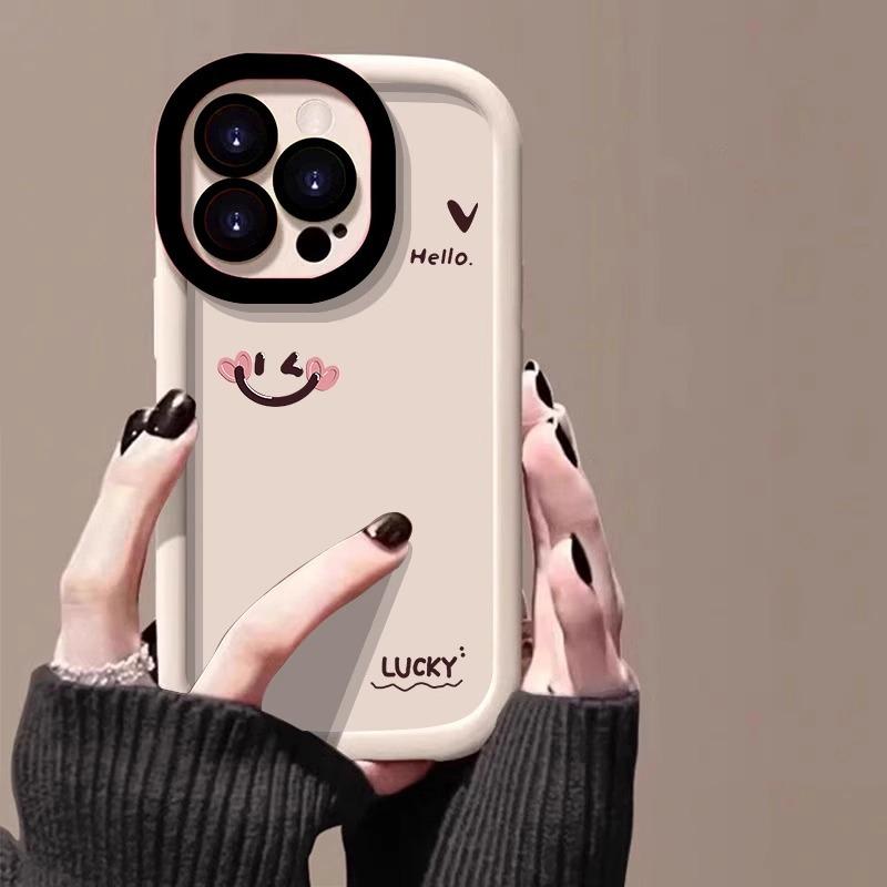 Pink Smiley Face for Apple 16promax Phone Case Painting for IPhone14pro Skin Puff 13/15