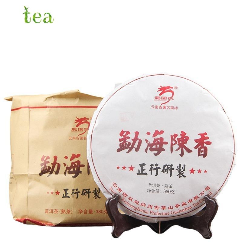Yunnan Longyuan Menghai Chenxiang Pu'er Зрелый чайный торт Ранняя весна Древнее дерево Торт Yunnan Qizi 380 г/торт