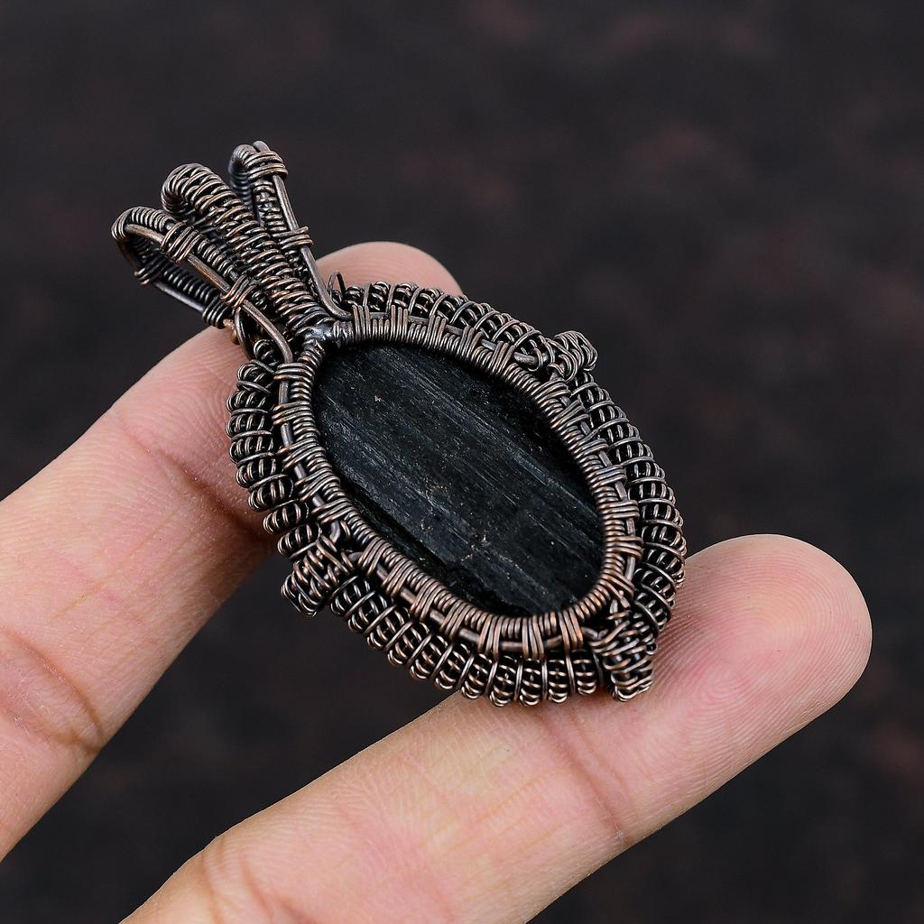 Подвеска из необработанного черного турмалина, обернутая медной проволокой, Подвеска из драгоценного камня, Медные украшения, Украшения в технике wire wrap, Подарок для мамы, Ручная работа, Совершенно новая подвеска