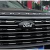 Автомобильная наклейка Ford 3 шт. Значок на переднюю и заднюю крышку автомобиля, наклейка на руль для Ford Kuga Mondeo Explorer Escape ST Focus Edge Tauru