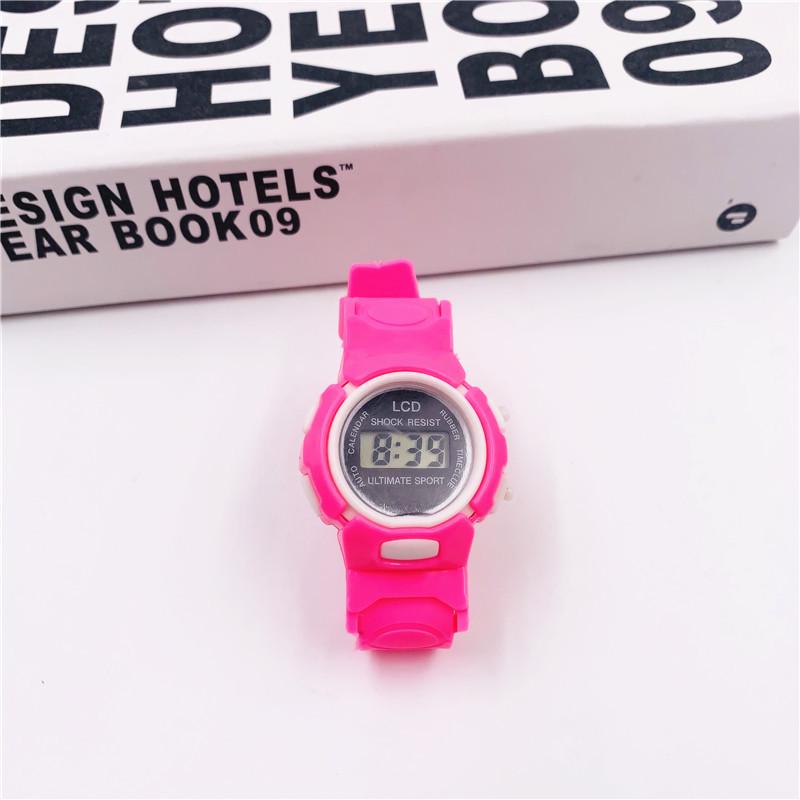 Детские мультяшные разноцветные электронные часы - Унисекс подарок для студентов