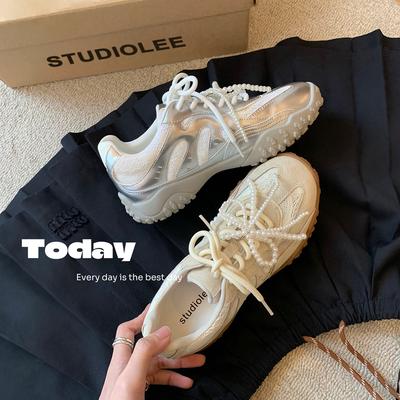 Женская обувь – Кроссовки