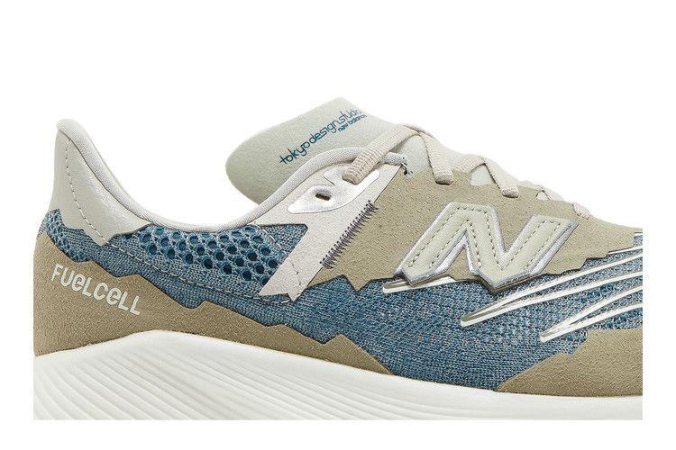 Мужские кроссовки Tokyo Design Studio x New Balance FuelCell RC Elite v2 'Japan'
