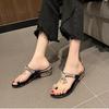 Summer Korean Version Clip Toe Sandals for Casual Wear with Rhinestone Sandals On The Outside