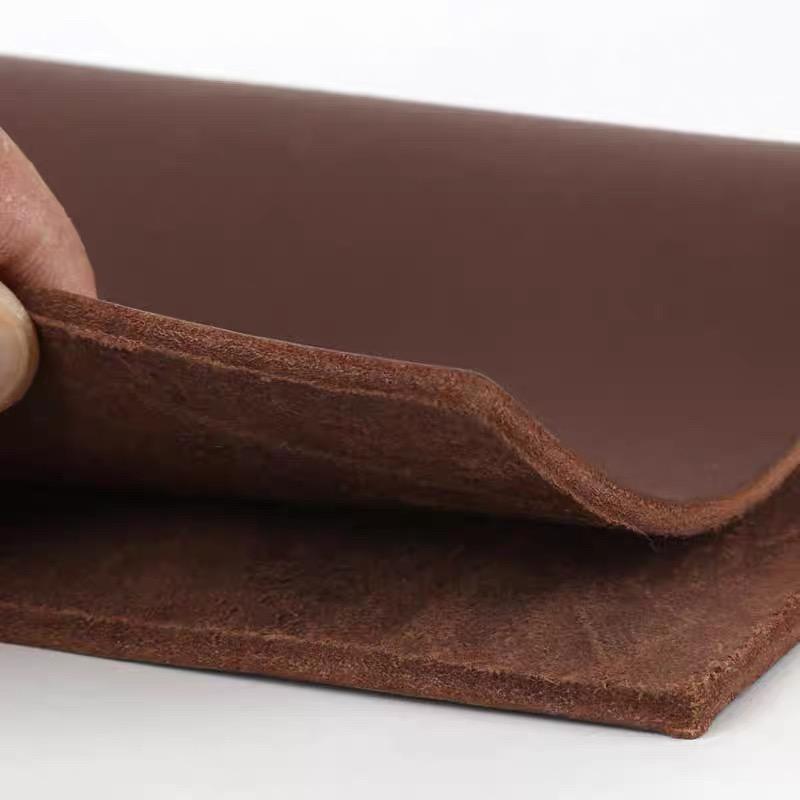 3mm deep brown head layer yellow cattle vegetable tanned leather, genuine leather, stiff scabbard, table cushion, chair cushion,