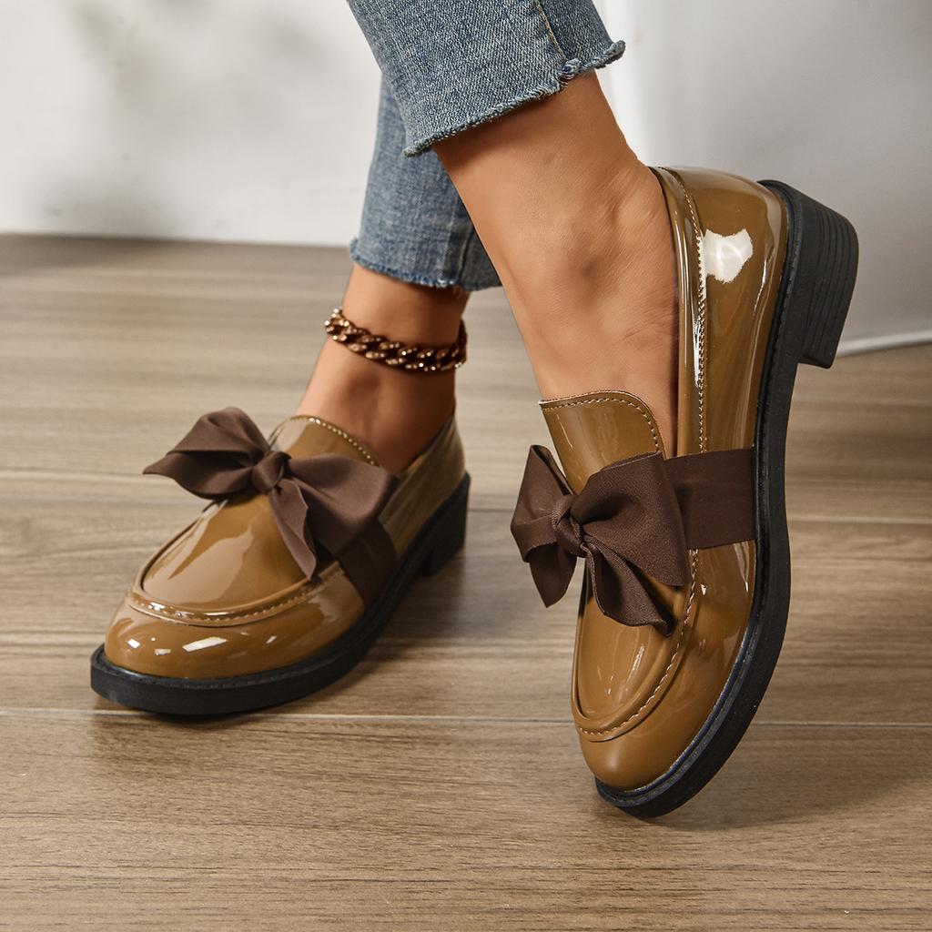 British Style Small Leather Shoes 2025 Spring and Autumn New Versatile Flat-soled Women's Shoes Solid Color Bow Shoes Thick Heel Loafers Women
