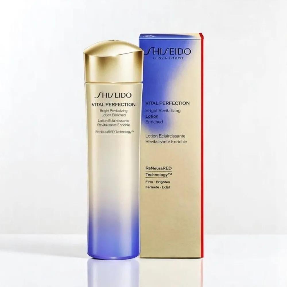 Shiseido Vital Perfection White Восстанавливающий мягкий лосьон 150 мл