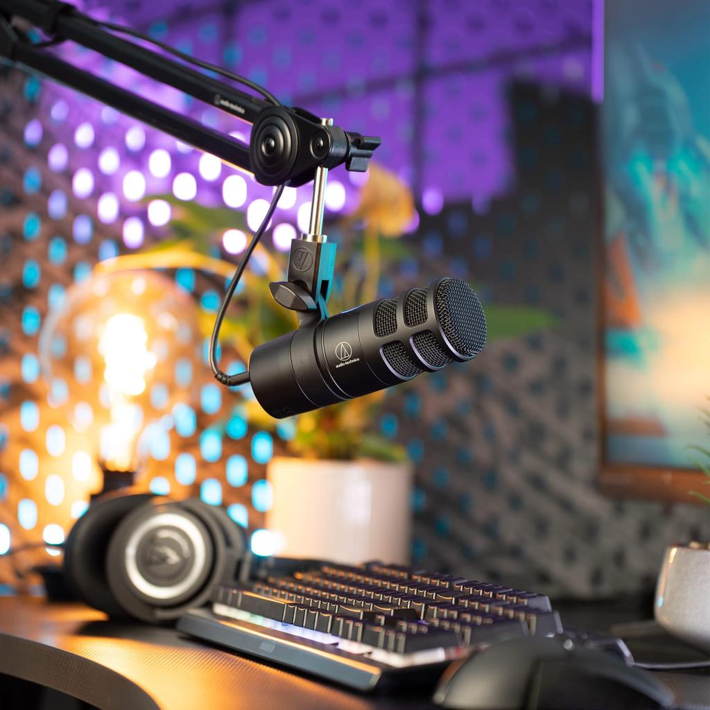 Audio Technica AT2040USB USB Microphone USB Dynamic Microphone Gaming Microphone for Gamers Voice Chat Streamer Content Creator Live Distribution
