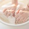 Сплошной цвет диванный коврик, зимняя утолщенная молочная бархатная подушка, современный изогнутый волнистый узор, противоскользящий чехол для дивана, приятный для кожи диванный коврик