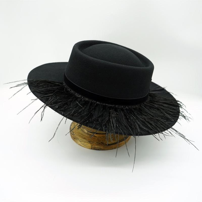 Элегантный Темперамент Черный Перьевой Шерсть Страуса Шерстяной Плоская Вершина Цилиндр Женский Осенне-Зимний Теплый Войлок Ретро Британская Шляпа