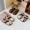 Сандалии для девочек Однотонные Универсальные Детские пляжные туфли Липучка Мягкая подошва 2025 Лето Новые Детские туфли-принцессы Корейский стиль
