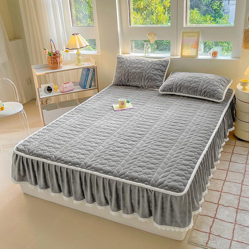 Покрывало из молочного бархата, стеганое, утолщенное, теплое, нескользящее, из коралловой фланели, из 3 частей