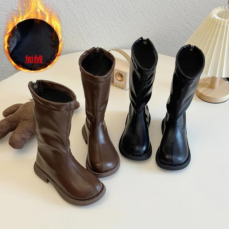 2024 Детские высокие сапоги для девочек, зимние новые модные британские ботинки с мягкой подошвой, нескользящие, универсальные, сохраняющие тепло кожаные туфли
