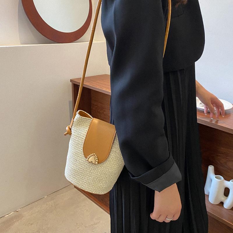 Женская соломенная плетеная модная простая сумка для мелочи и телефона для отпуска на пляже через плечо