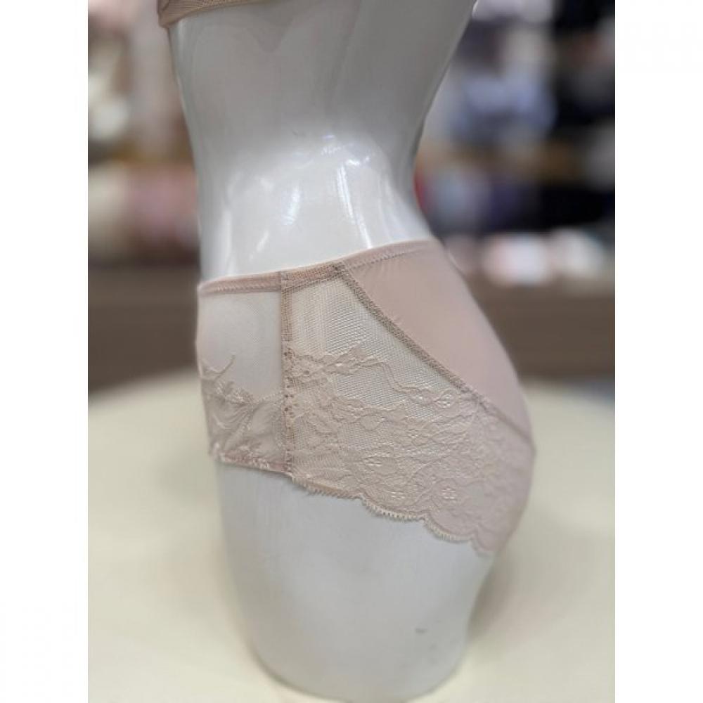 Triumph Бежевое Чувственное Хипстерское Трусики Spotlight Tbdf87r2492nz