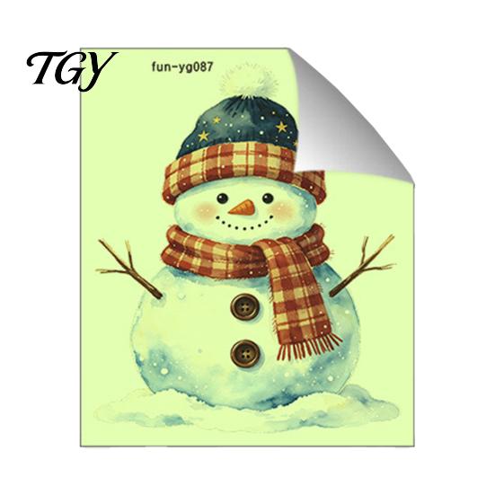 Retro Style Watercolor Snowman Wall Decals Glow in The Dark Stickers for Christmas Decor, Removable PVC Winter Soft Luminous Edge Decor Decals,