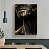 Современные сексуальные обнаженные девушки, черные, золотые художественные постеры на скандинавскую тему и принты, холст, живопись, настенные художественные фотографии для гостиной, Декор Куадрос