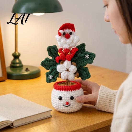 No Maintenance Indoor Plant Christmas Crochet Potted Plant Cute Snowman Planter Santa Flower Small Bookshelf Decoration Tree Handmade Ornament