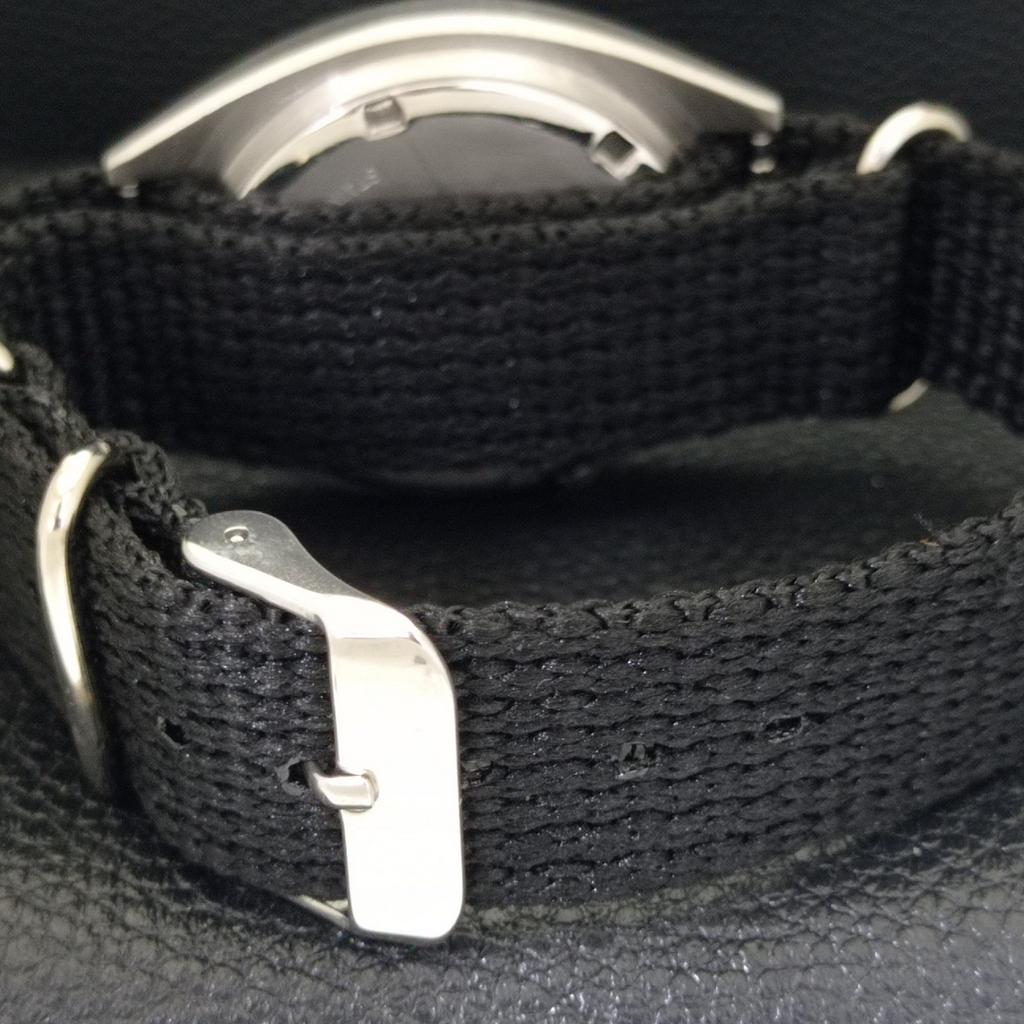 AUTOMATIC VINTAGE SEIKO 5 JAPAN 7009A MENS WHITE COLOR DIAL WATCH A700587-5 R203-a700587