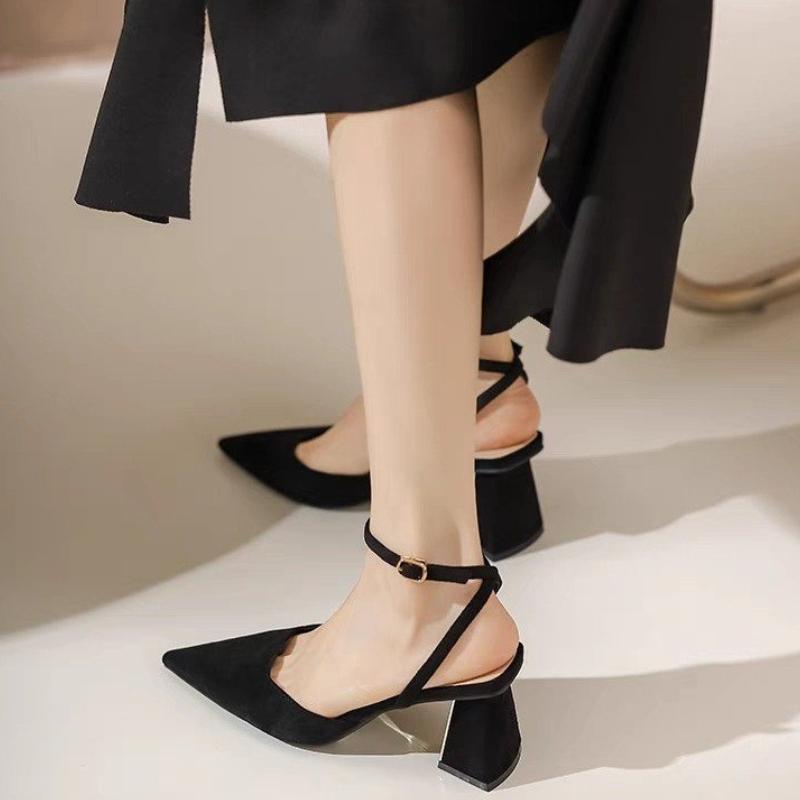 Fashion Sandals for Woman Chunky Pointed Toe Footwear Closed Summer 2025 Thick Heel Block High Heels Heeled Pumps Women's Shoes