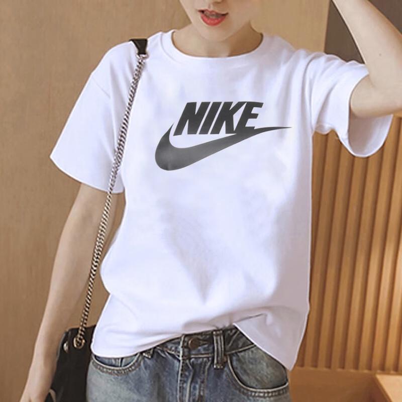 Nike Женская летняя футболка с коротким рукавом DX7907-100