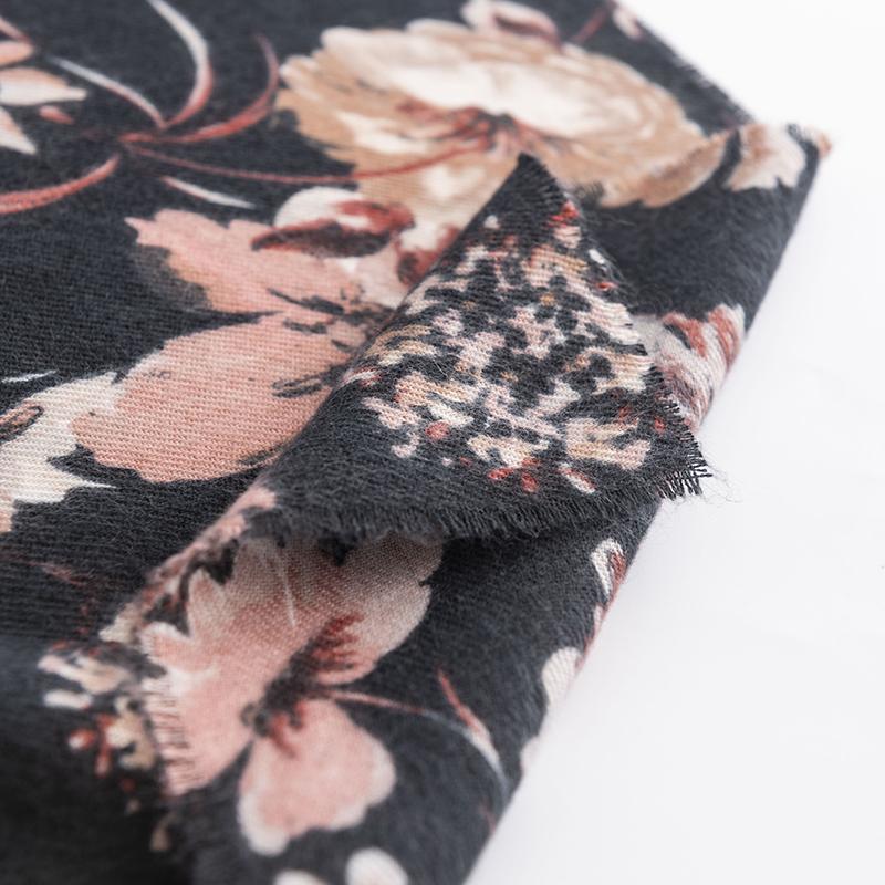 Women Winter Scarf Paisley Print Cashmere Pashmina Shawls Wraps Hijab Shawls and Wraps Female Echarpe Scarves Luxury Brand