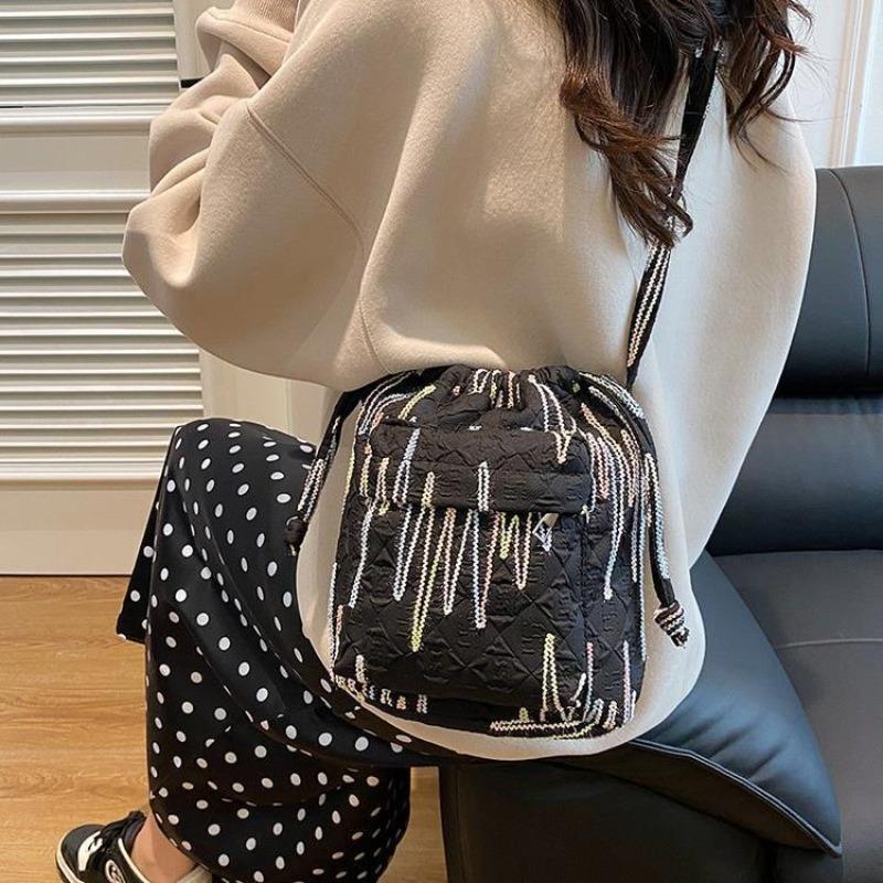 Модная сумка-ведро с радужными полосками и вышивкой, плиссированная, на одно плечо, сумка через плечо