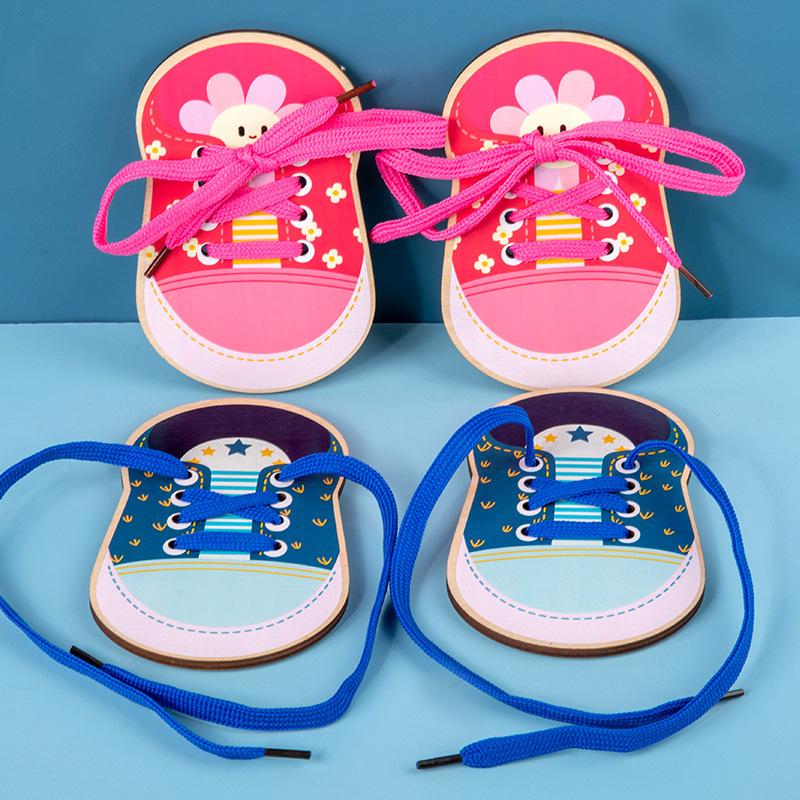 Children's educational string games, wooden clothes buttons to tie shoelaces, baby early education exercise, hands-on brain toys