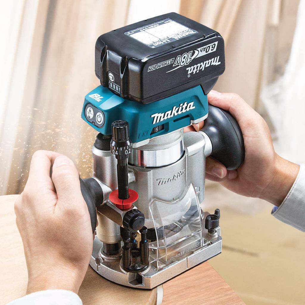 Makita Триммер аккумуляторный с чехлом RT51DRG Blue 18V6.0Ah аккумулятор, зарядное устройство,