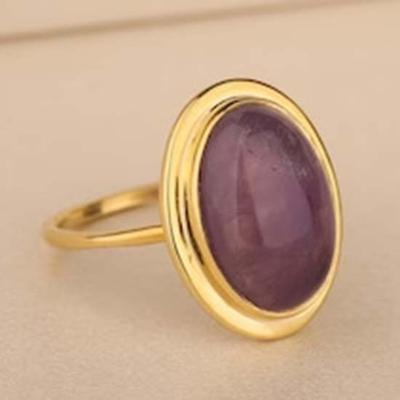 Овальное кольцо с аметистом, дизайнерское кольцо ручной работы, эффектное кольцо, подарок на годовщину дня рождения, кольцо с безелем, кольцо из желтого золота, кольцо из серебра 925 пробы