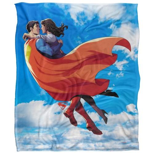 Superman Silky Cloud Embrace Lois Lane Supersoft Blanket