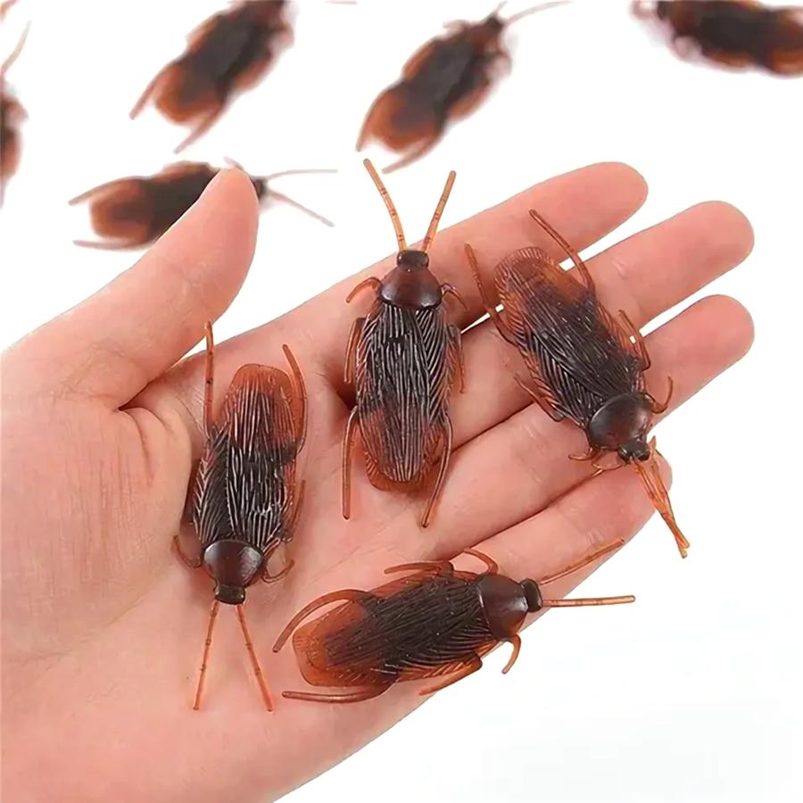 6pcs Trickery Fart Cushion & Simulated Cockroach Kit Prank Game Props Atmosphere Creating Tool for Party Birthday Festival XJM
