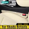 For Skoda Octavia 2 3 5 A7 A5 Pro A8 MK4 2004-2017 2018 2019 2020 2021 2022 2023 2024 2025 Car Seat Leak Proof Strip Organizer