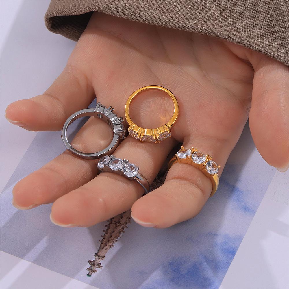 Кольцо из титановой стали с геометрическим узором и микробриллиантами в стиле ретро с покрытием из 18-каратного золота — стиль Chic All-Match