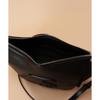 Smooth Leather Shoulder Bag Girls Black [Samantha Thavasa]