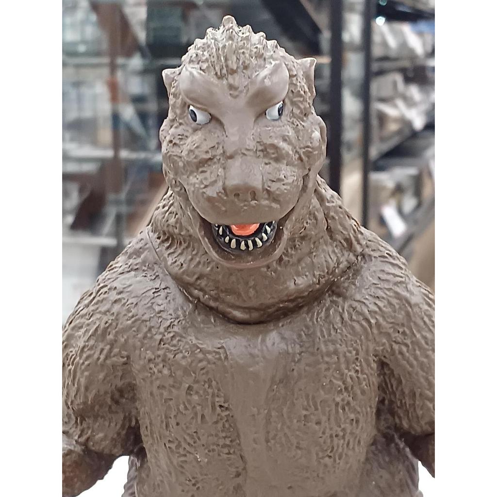 Б/у Мягкая виниловая фигурка Годзиллы TOHO Yuji Sakai Model 2002