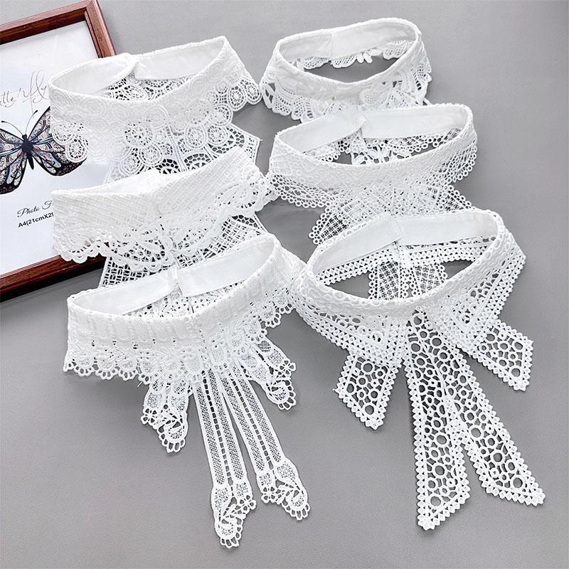New Hollow Lace Embroidery Fake Collar For Women White Black False Detachable Collar Lapel Shirt Tie Necklace Clothes Accessory