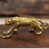 1 шт. винтажные медные автомобильные брелки с тигром, подвески, ретро-латунные фигурки животных, тигров, королей, украшения, мужские брелоки, держатели, подарки