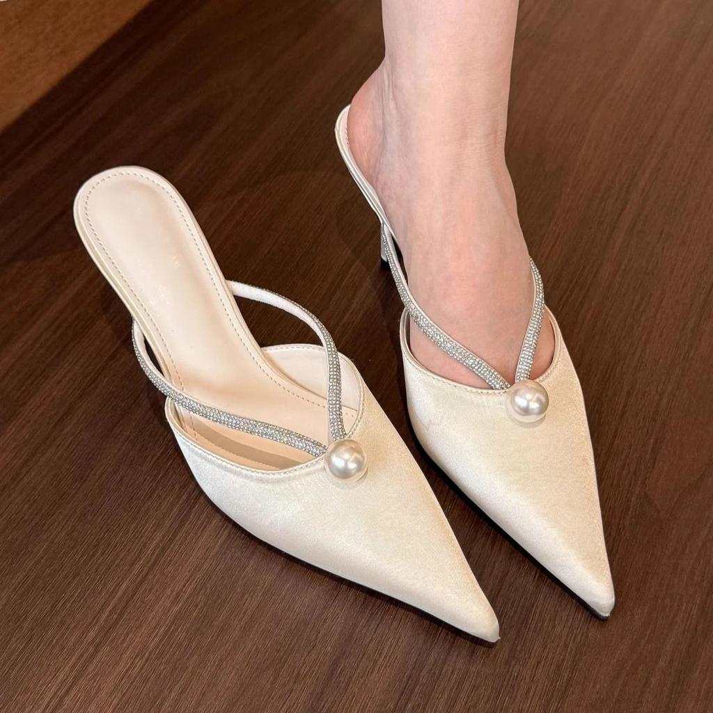 Fashion Woman Slippers Shoes for Women Slides Pointed Toe Job Sandals Outside Casual Vip Top Designs Summer Footwear 2025 Luxury Unique