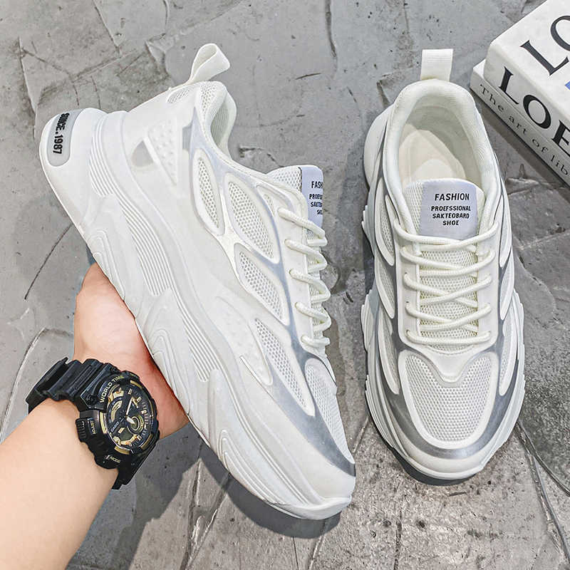 Lace-up Special Size Luxury Sports Shoes Vulcanize Men's Sneakers Shoes Luxury Super Brand Tenks Trainers Shuse Snekers